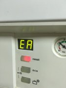 <b>博世壁挂炉显示ER故障7种解决方法与报警ER错误代码原因</b>